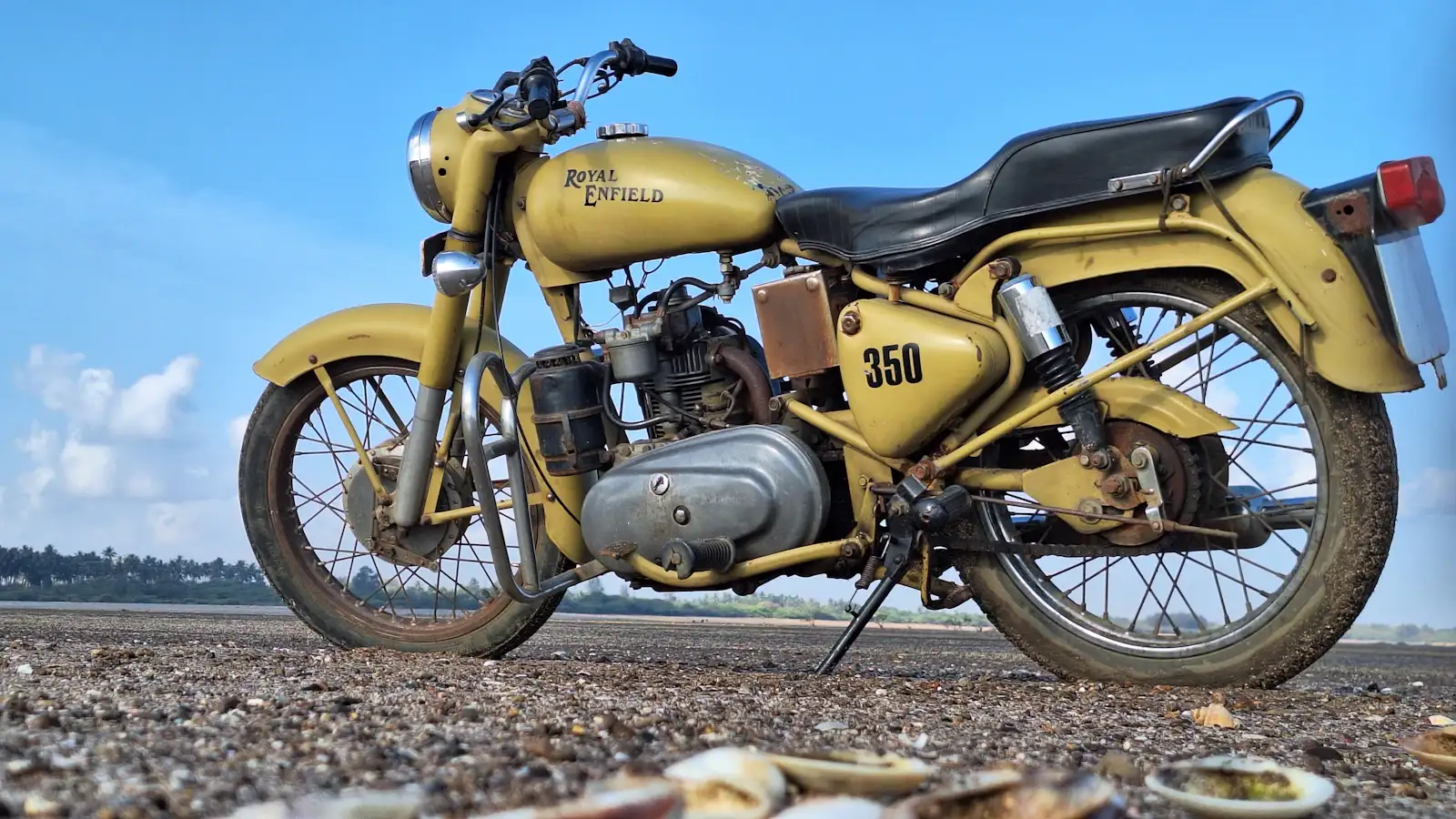 The first twin, 1962